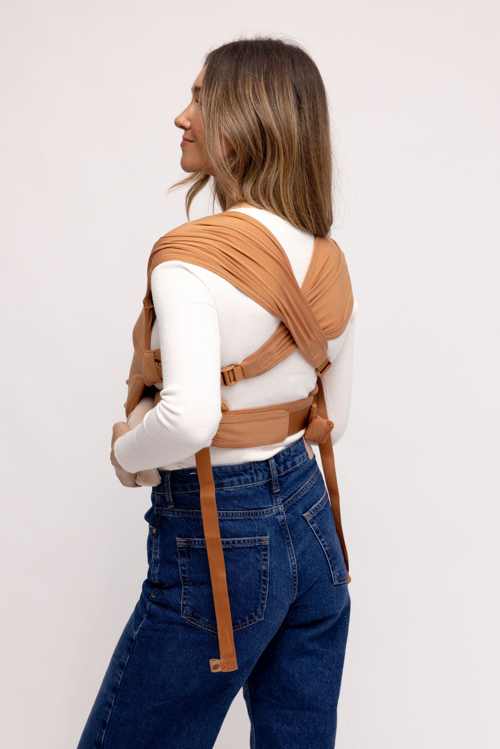 WildBird Willow Newborn Buckle Wrap side view padded waist belt detail