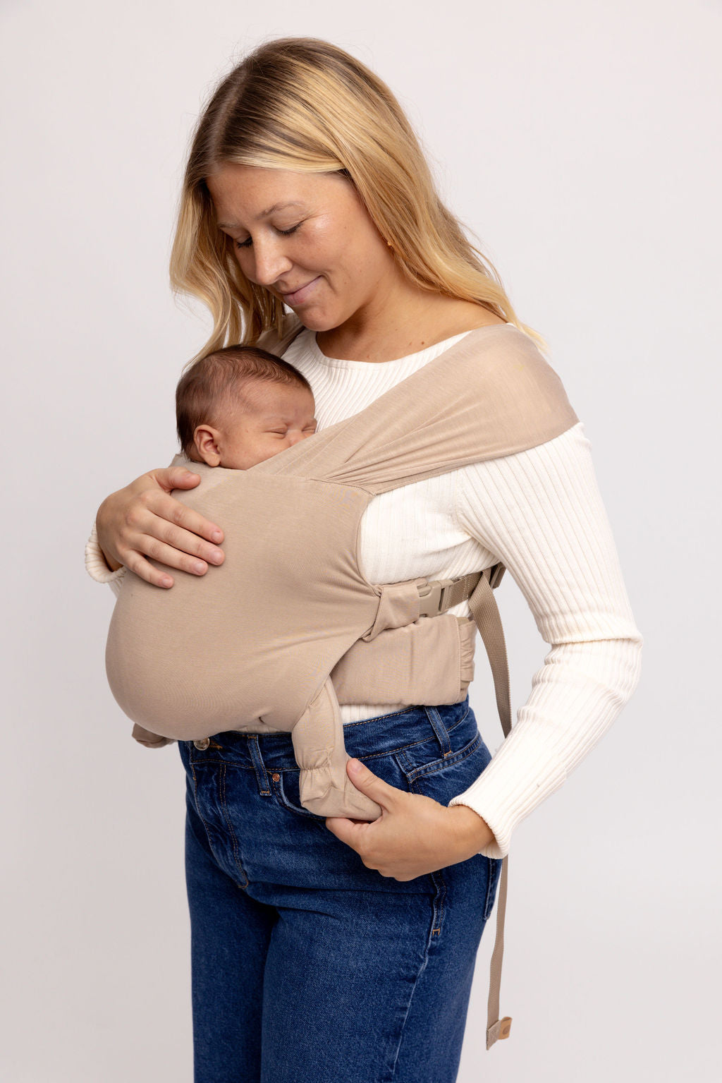 WildBird Desert Lark Aerial Newborn Buckle Wrap back strap detail padded waist belt