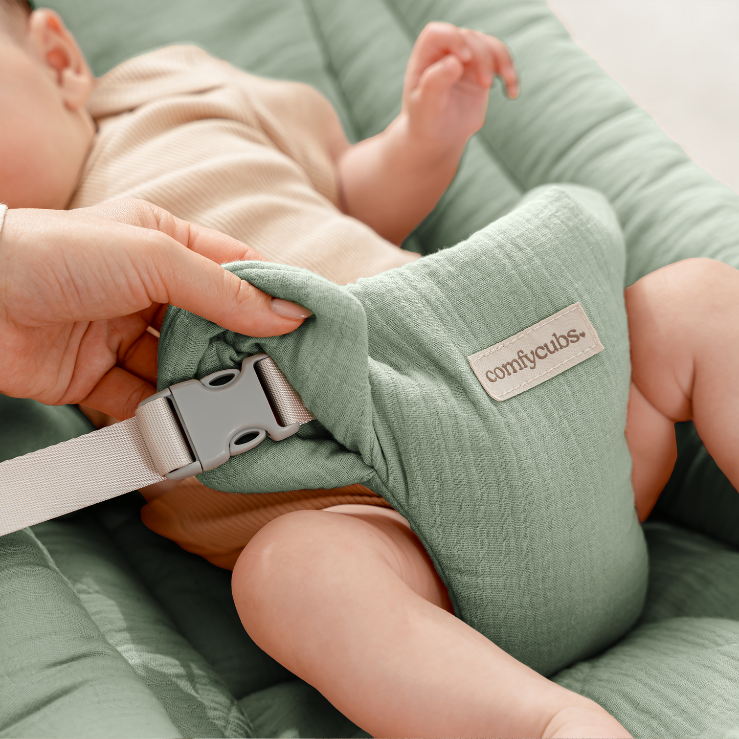 Baby Rocker for Ages 0-24 Months in Fern