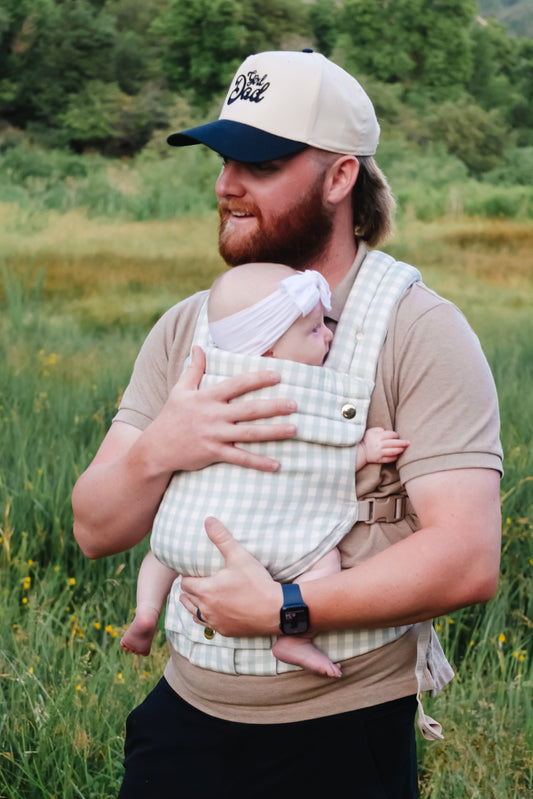 Coco Carriers Monroe Coco Gingham cotton baby carrier with storage pocket