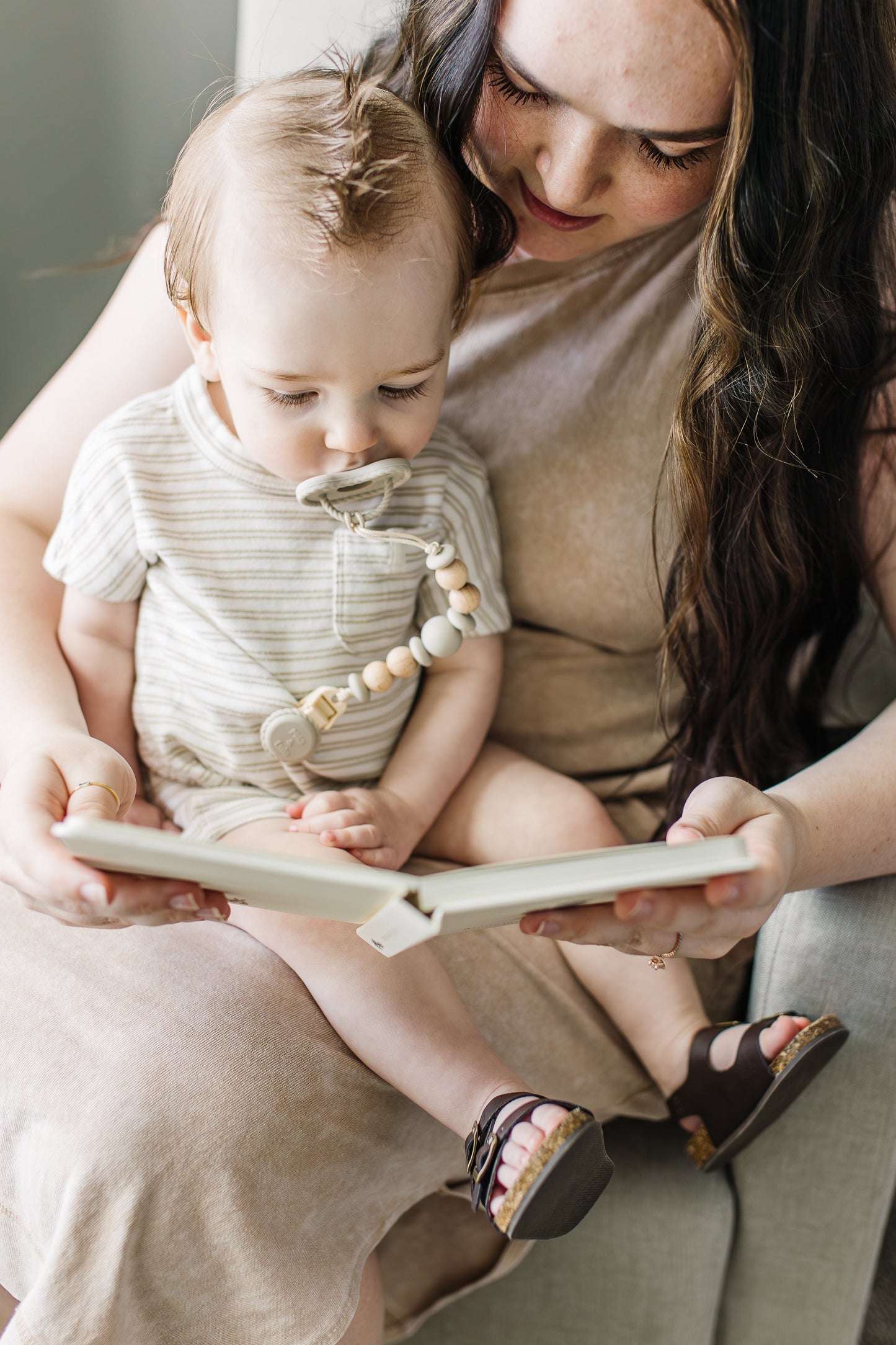 Metal-Free Beaded Silicone and Beech Wood Pacifier Clips